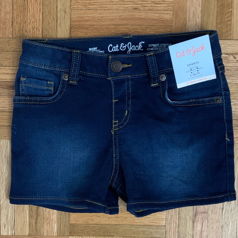 NWT Cat & Jack Dark Jean Shorts - Girls Size Small (6/7)